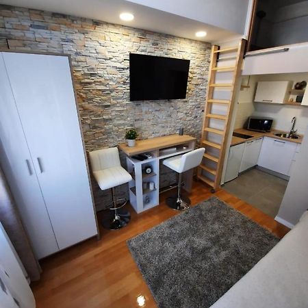 Studio Apartman Chiara ザグレブ エクステリア 写真
