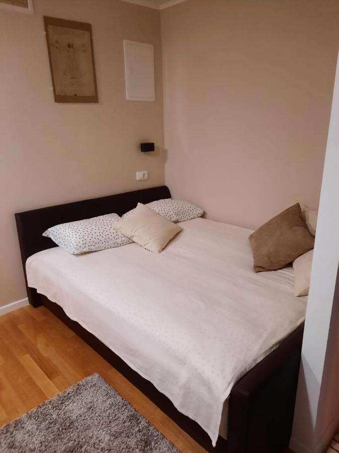 Studio Apartman Chiara ザグレブ エクステリア 写真